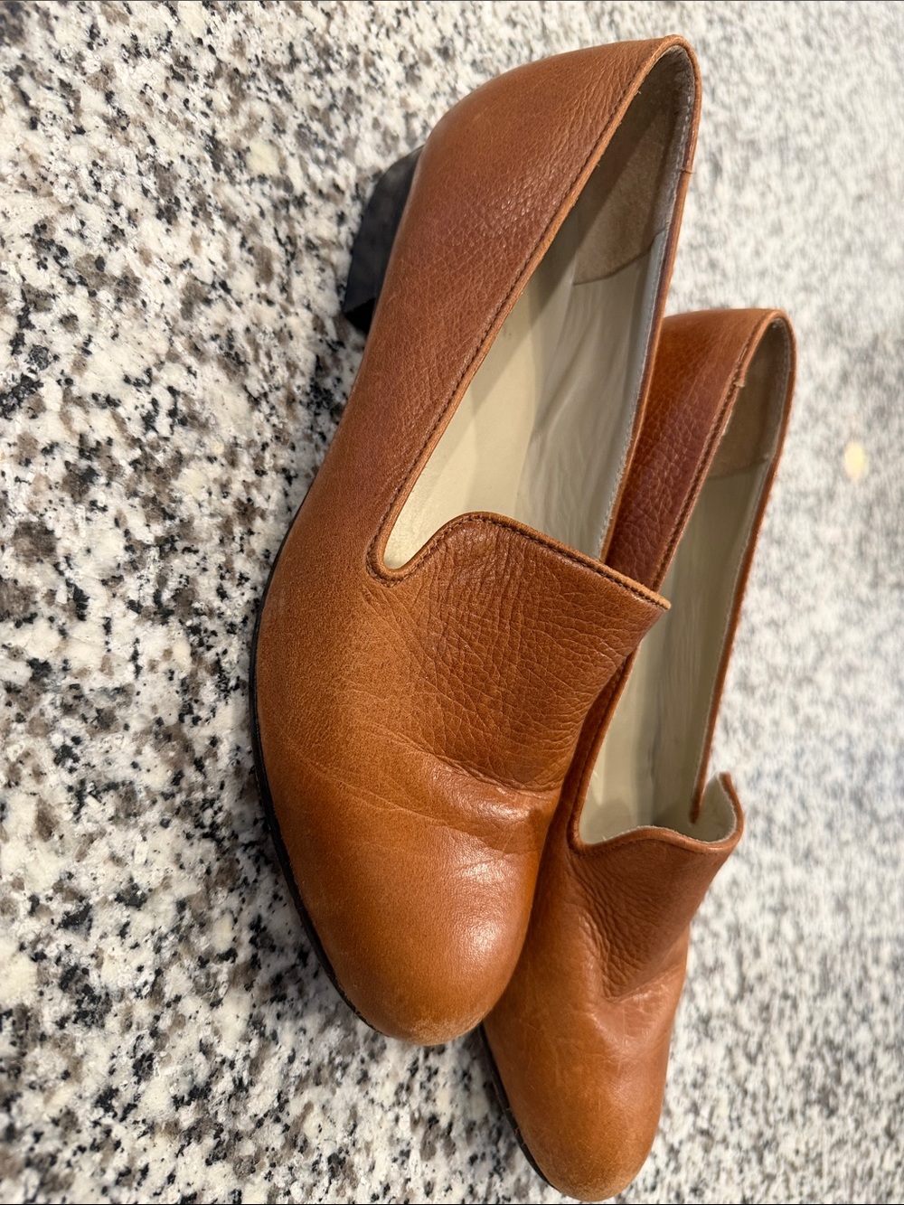 L.L. Bean signature Women’s Tan Leather Slip-On Loafers